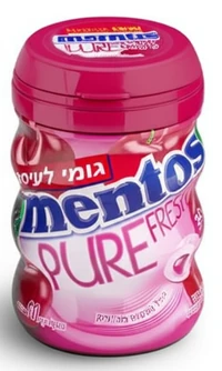 מסטיק מנטוס פיור גומי בטעם דובדבן ללא סוכר 60 גרם